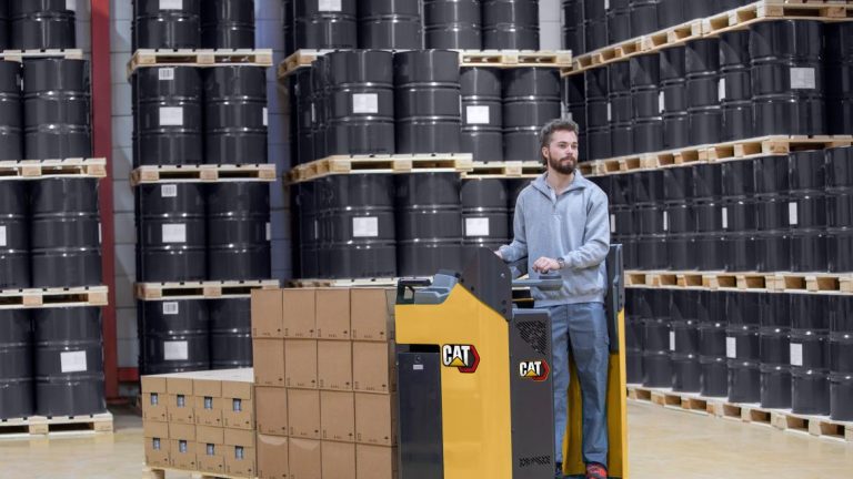 Transpaleta eléctrica NPR20-30N2